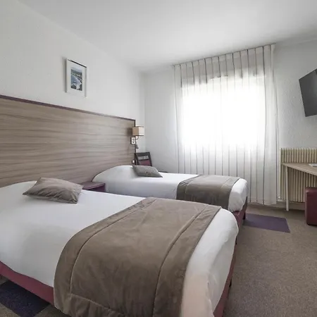 Contact O'nice 2* Saintes