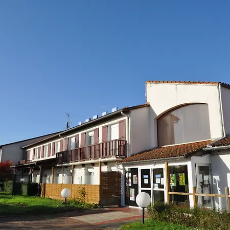 Hotel Contact O'nice Saintes