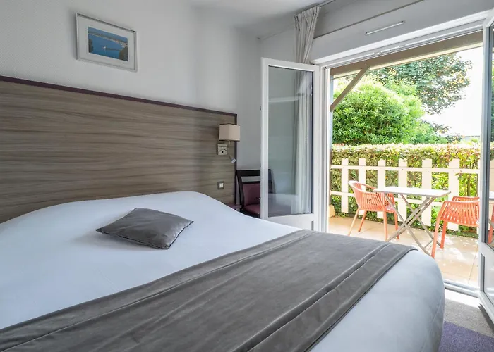 Contact O'nice Hotel