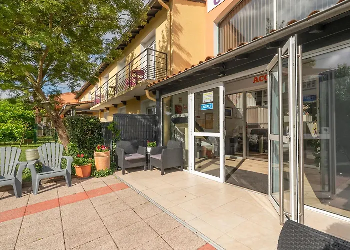 Contact O'nice Hotel Saintes